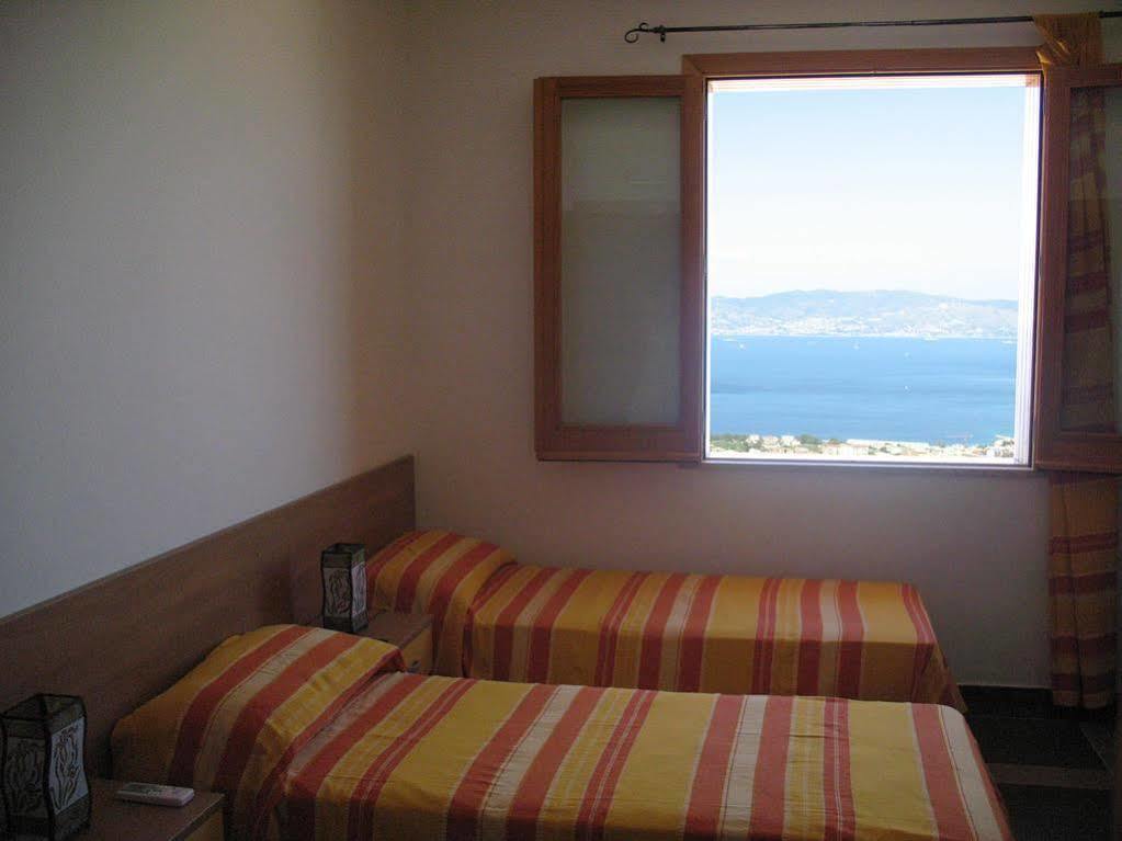 Il Giardino Di Ausonia Bed & Breakfast Reggio di Calabria Luaran gambar