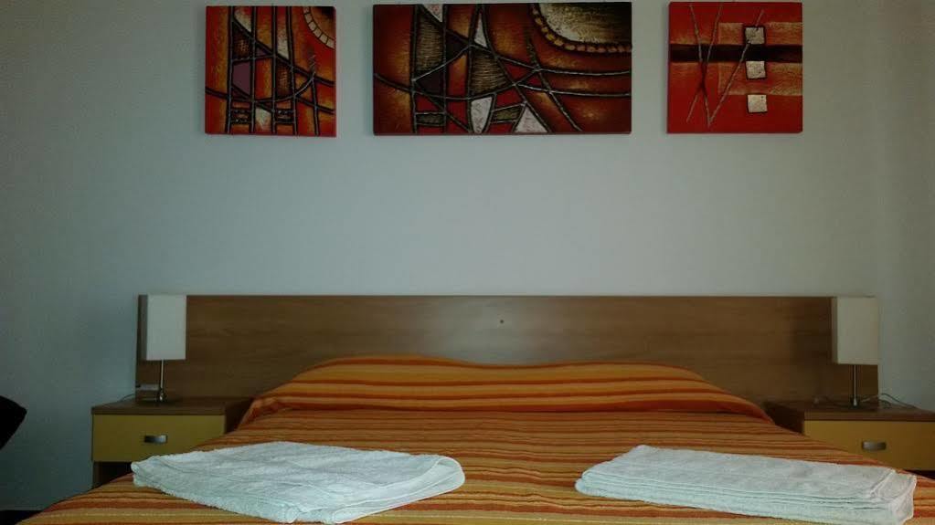 Il Giardino Di Ausonia Bed & Breakfast Reggio di Calabria Luaran gambar